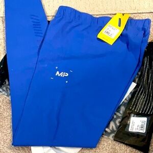 MP women’s central graphic leggings new small